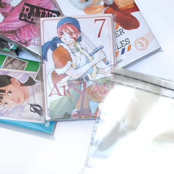 pile-manga-protections-3 Collection de manga protégée par des pochettes de protection Manga Shield